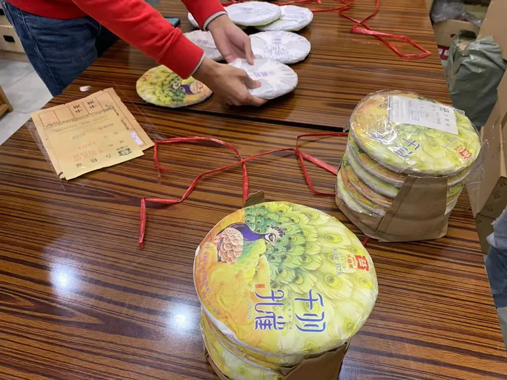 宝鸡回收大益普洱茶2018年生茶熟茶图2