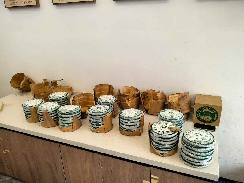 宝鸡中老年藏家普洱茶回收指南：如何快速判断手中茶品的当前市场价值